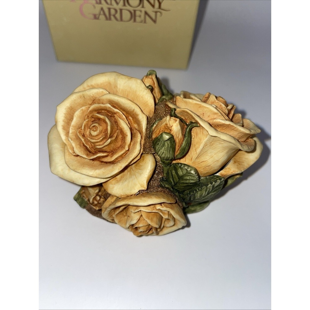 Harmony Kingdom~ Limited Edition~ DOUBLE YELLOW ROSE Numbered & Signed - Picture 5 of 10